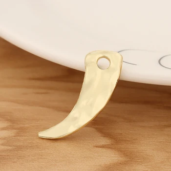 10 Bucati de Aur Ton cu Ciocanul Lup Forma Dintilor Farmece Pandantive pentru DIY Cercei Colier Bijuterii de Luare 31x11mm