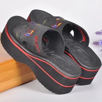 Vara Spuma Papuci Fete cu Lumina de Interior Acasă Fund Gros Skidproof Exterior Purta Sandale Ușoare și Papuci În Toamnă