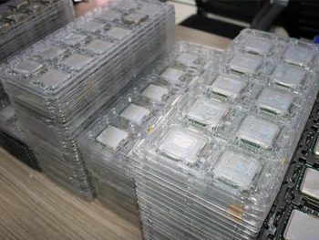 Intel Xeon E5440 2.8 GHz 12MB 80W Quad-Core Socket 771 CPU Procesor testat de lucru
