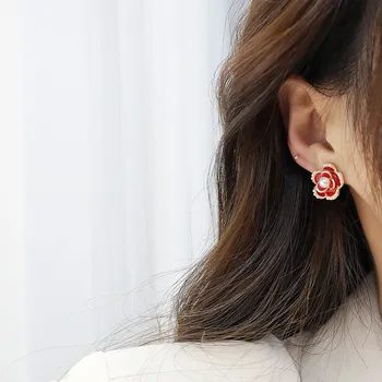 2020 New Sosire Metal Femei La Modă Stud Cercei Coreea Franceză Retro Rose Perla Picătură De Ulei De Simplu Cercei Bijuterii Elegant