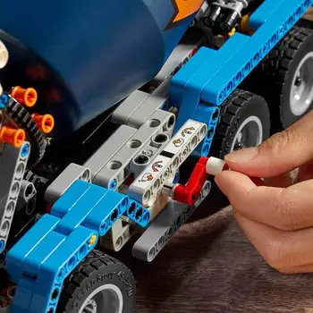 LEGO Technic Camion Betoniera 42112 Kit de Construcție, Copiii Vor Iubi Aducerea Site-ul de Construcție la Viață cu Acest Cool