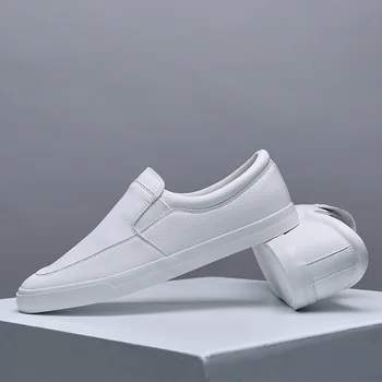 Pu Piele Alunecare Pe Leneș Pantofi Pentru Bărbați Adidași Alb Vulcaniza 2021 Primăvară Noua Moda De Sex Masculin Plat Mocasini Tenisi